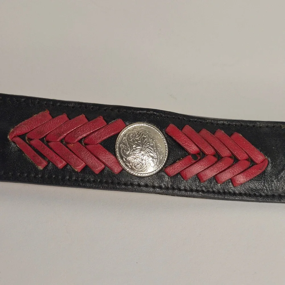 Brazos Joe Western Black Red Woven Leather Concho Belt Made in‎ USA Mens Size 30